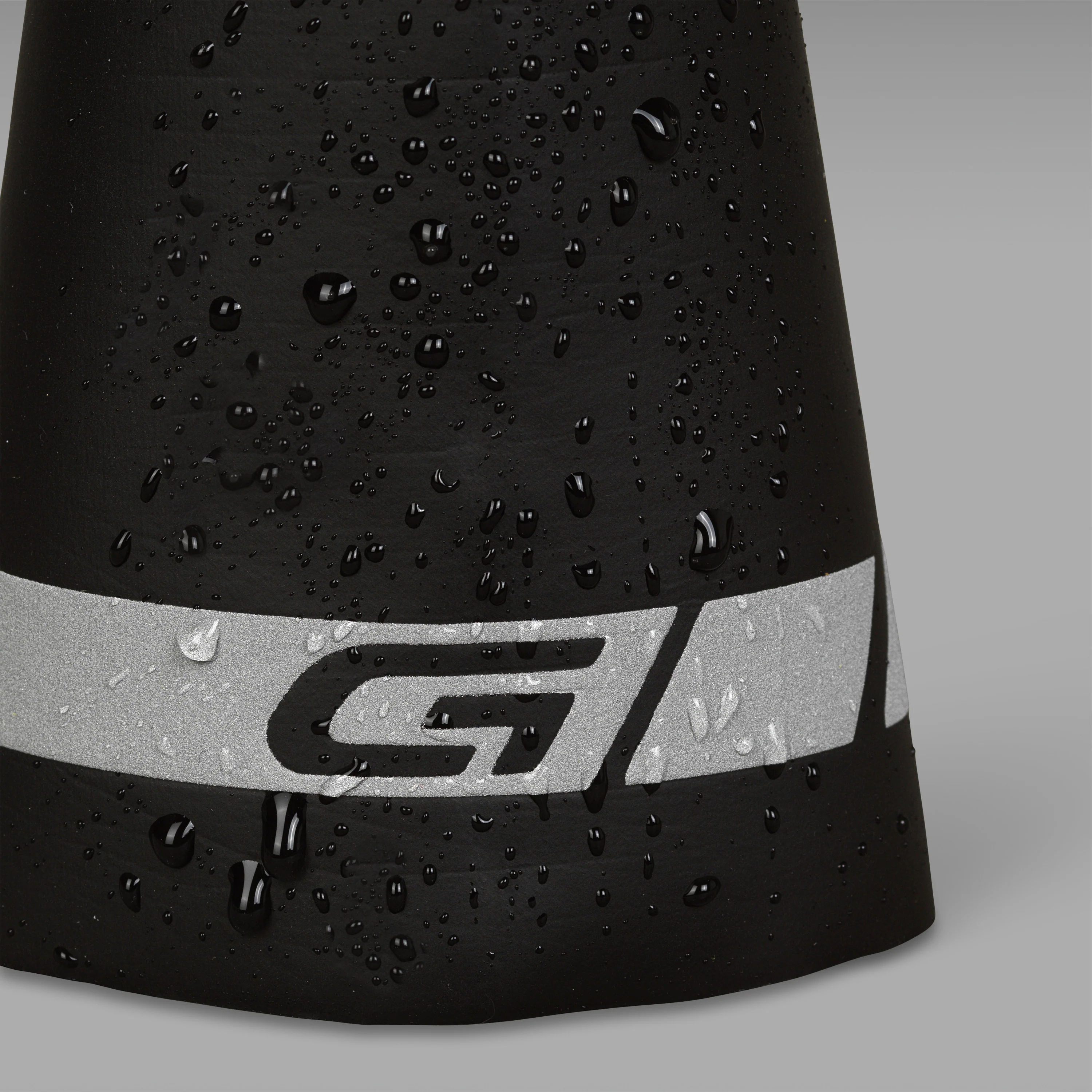 CyclinGaiter Shoe Cover Cuffs - Image 9