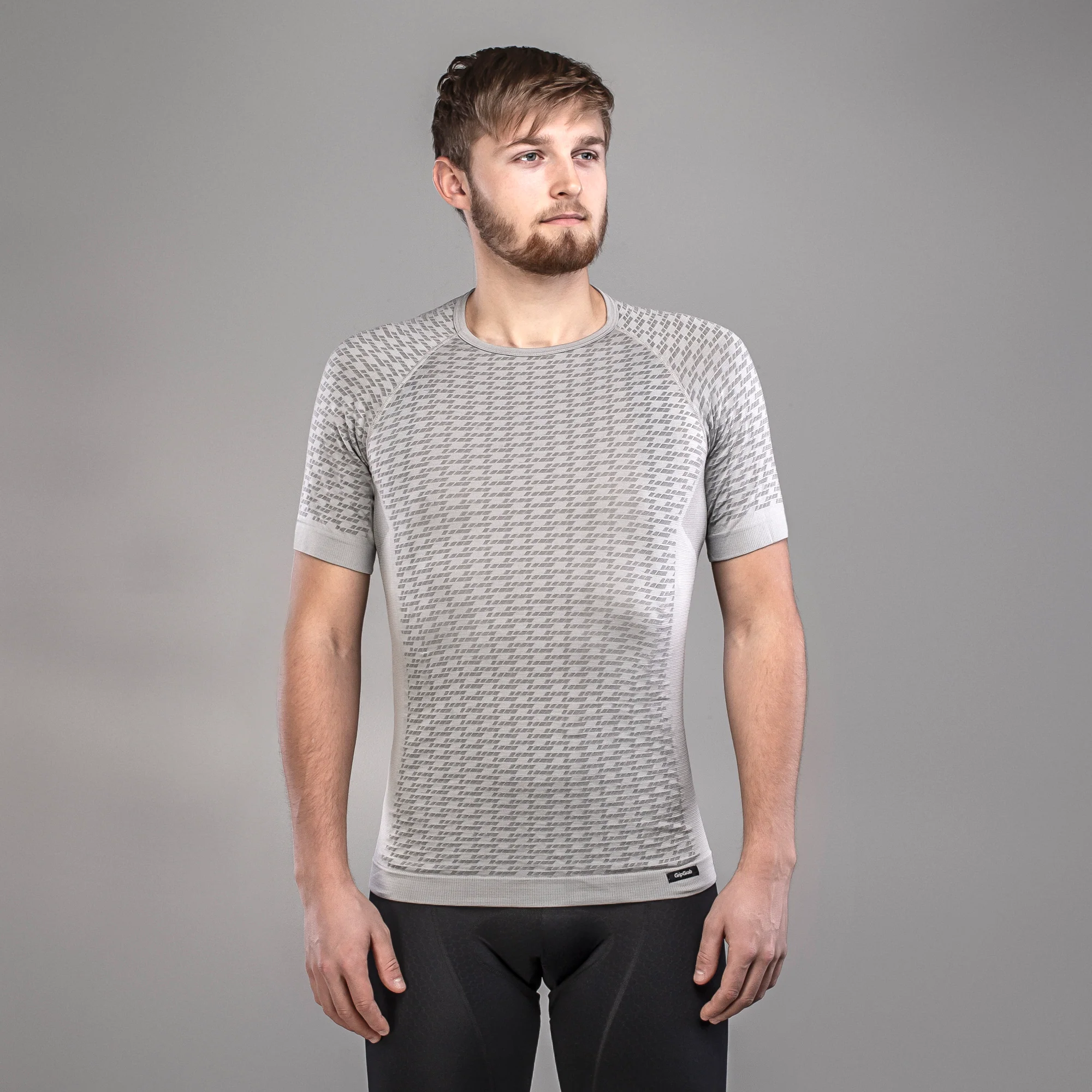 Expert Seamless Short Sleeve Base Layer - Image 15
