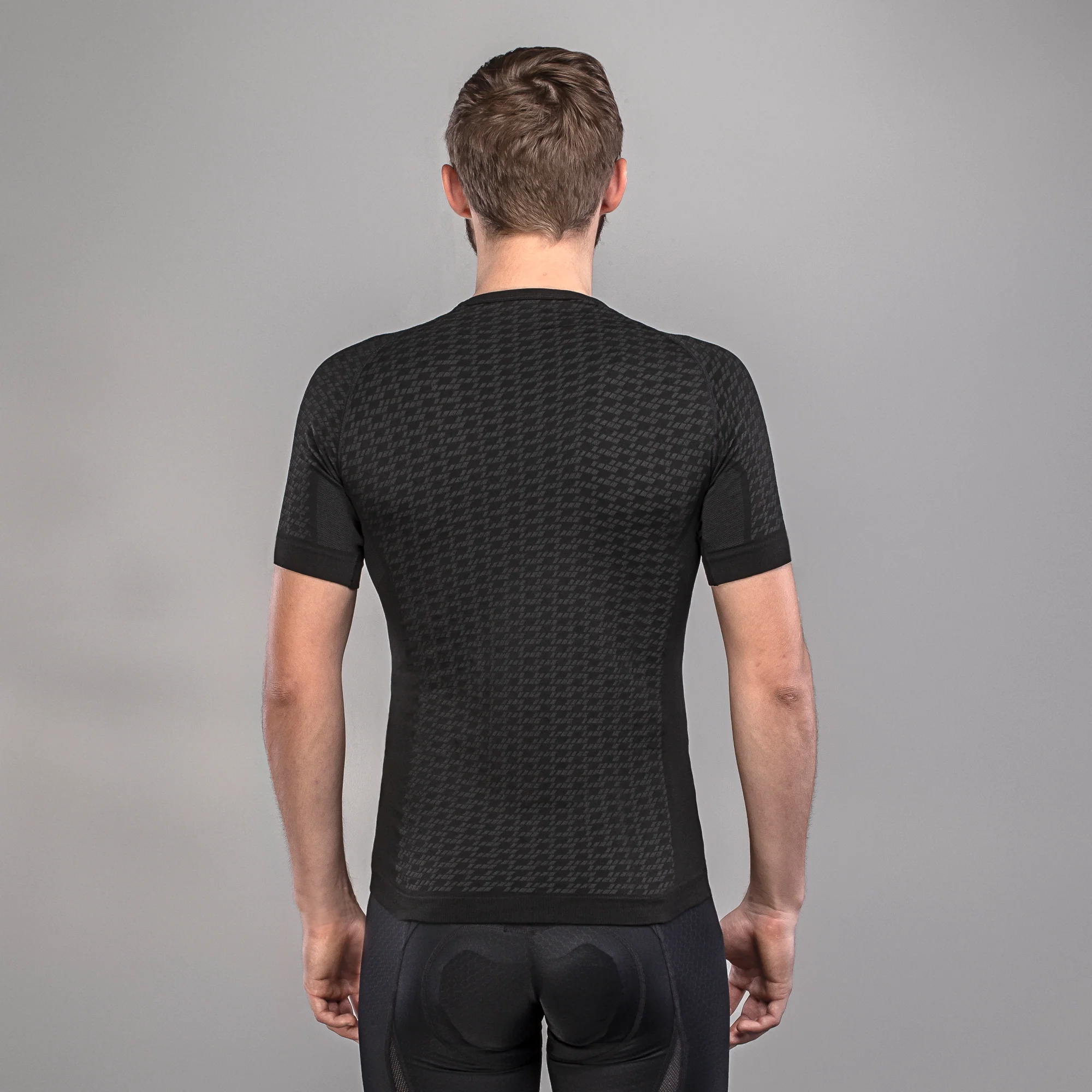 Expert Seamless Short Sleeve Base Layer - Image 3