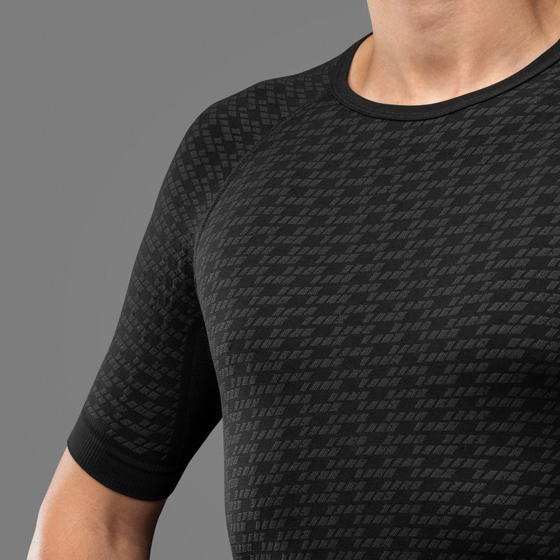 Expert Seamless Short Sleeve Base Layer - Image 4