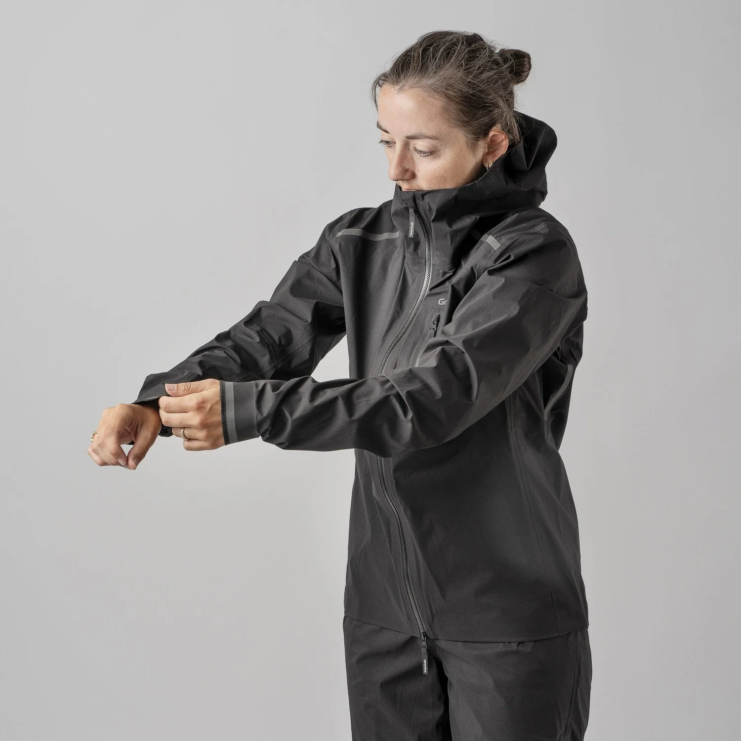 EXPLR Waterproof Lightweight Jacket - Image 21