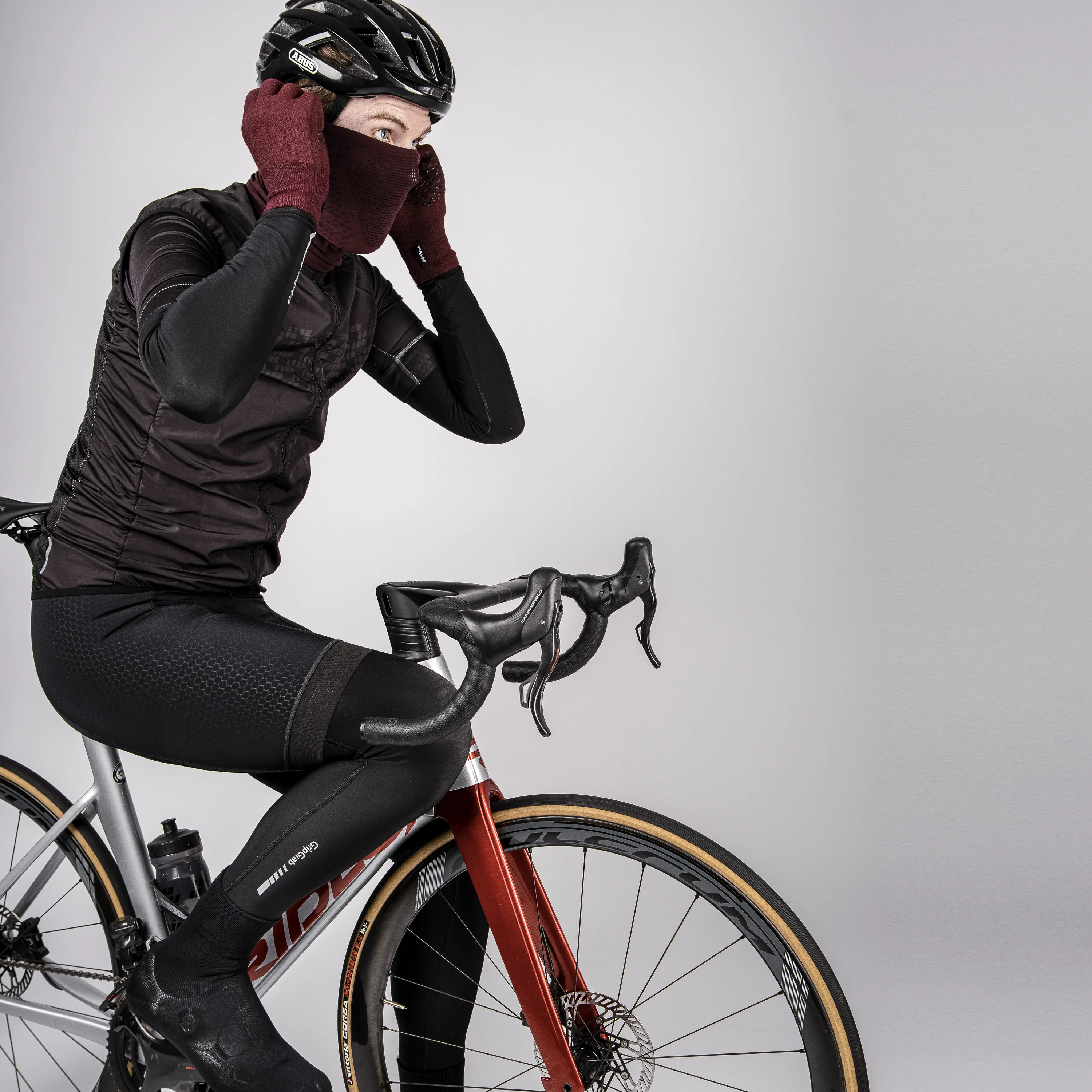 Freedom Warp Knitted Seamless Neck Warmer - Image 9