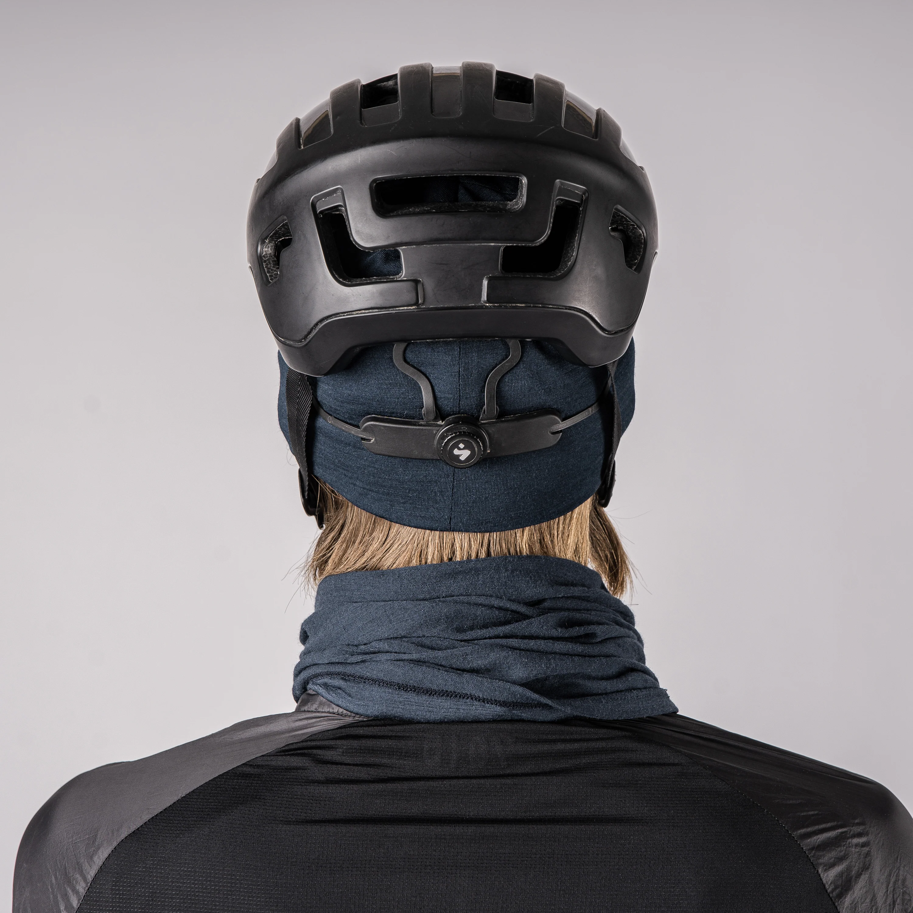 Merino Blend Lightweight Beanie - Image 4