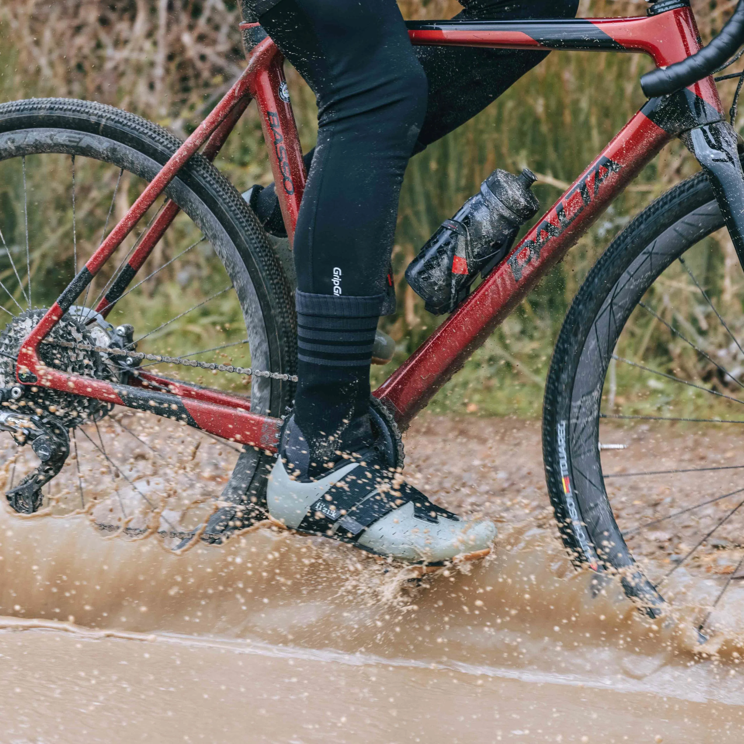 Merino-Lined Waterproof Winter Socks - Image 8