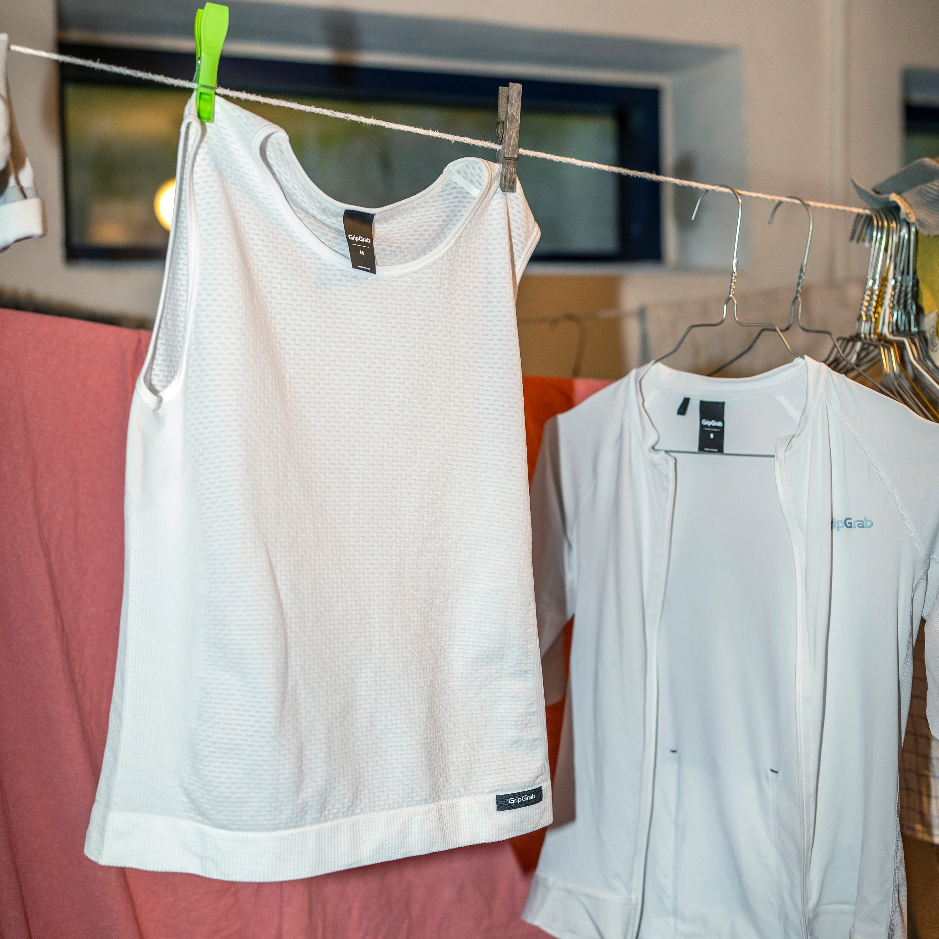 PACR Summer Seamless Sleeveless Base Layer - Image 8