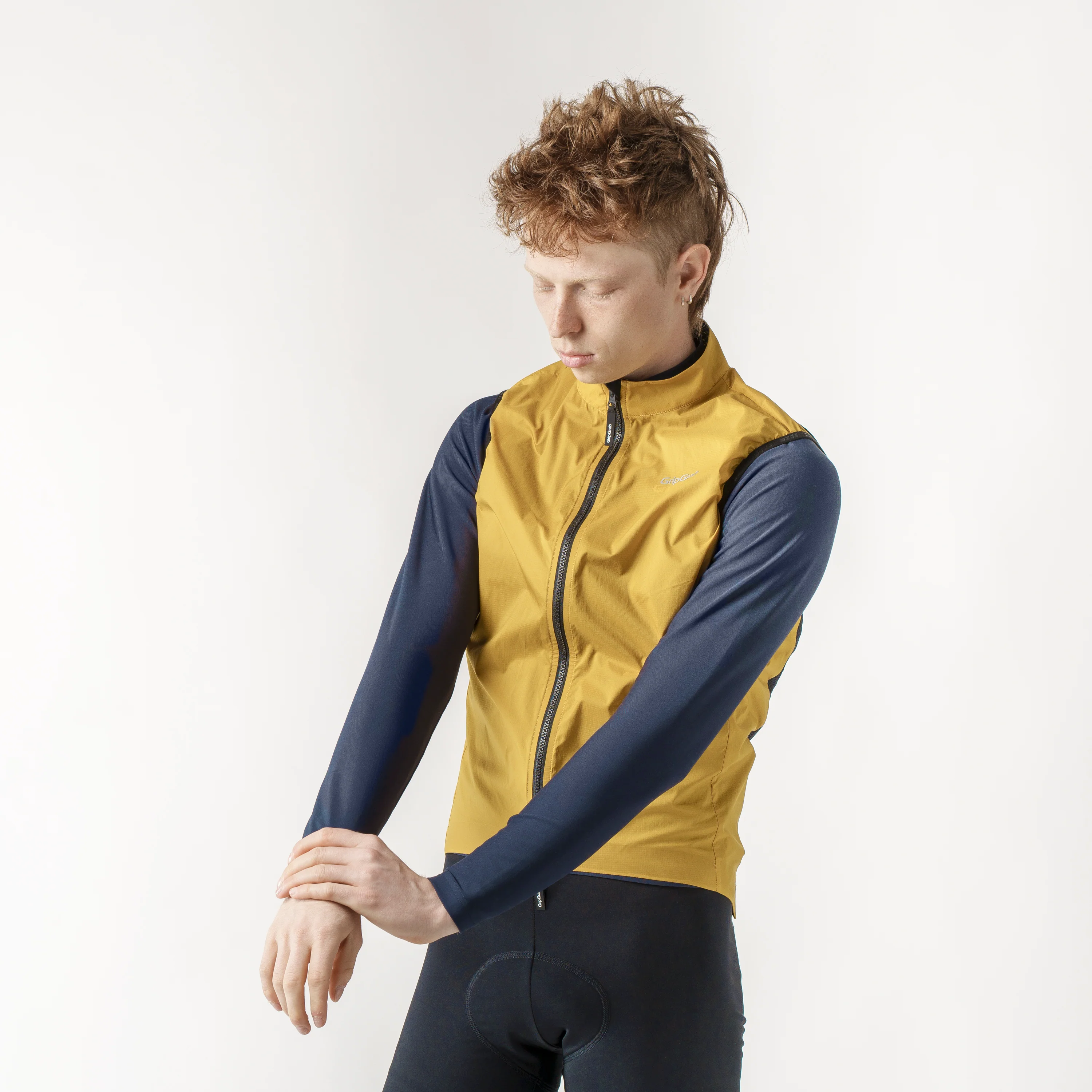 PACR Windproof Lightweight Vest - Image 14