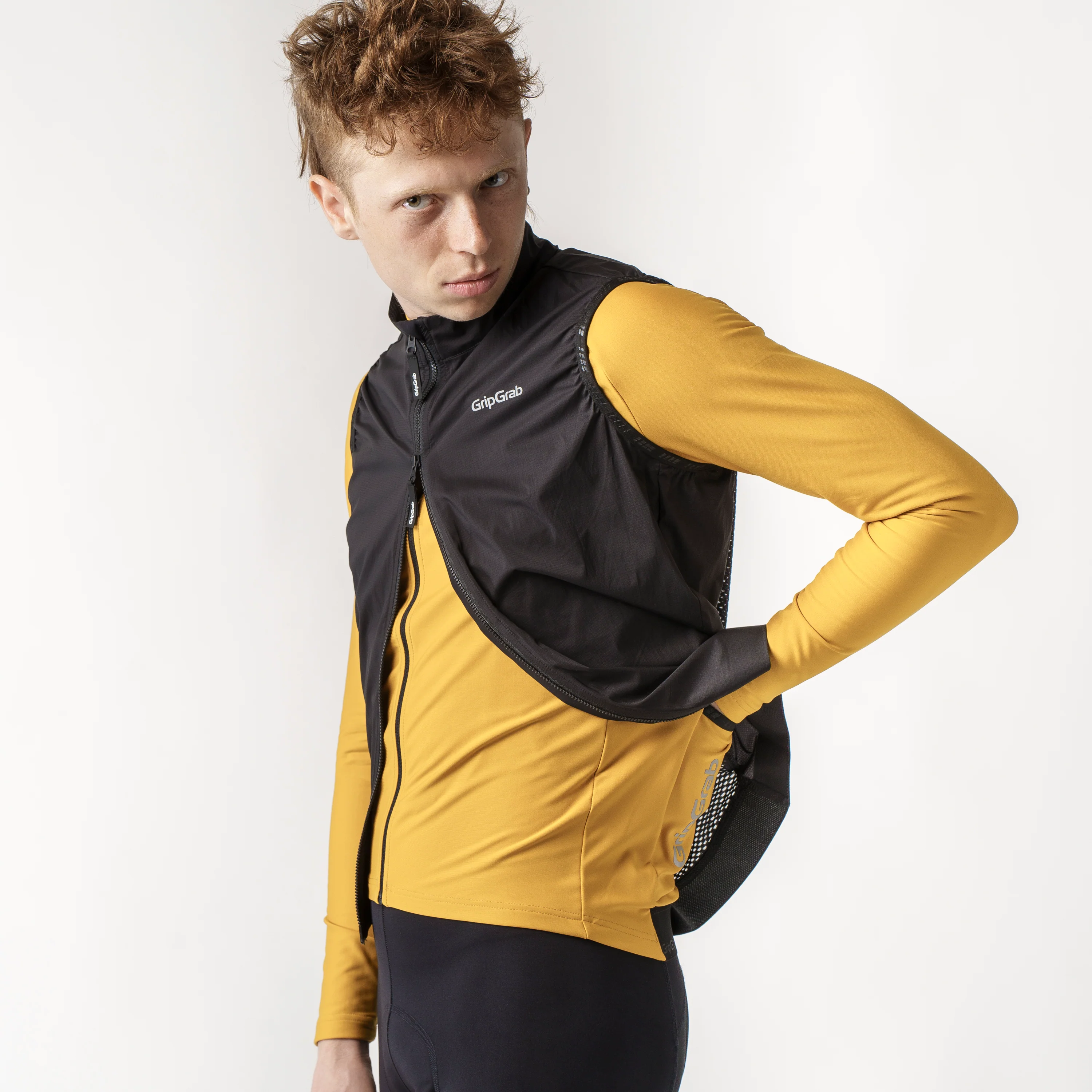 PACR Windproof Lightweight Vest - Image 18
