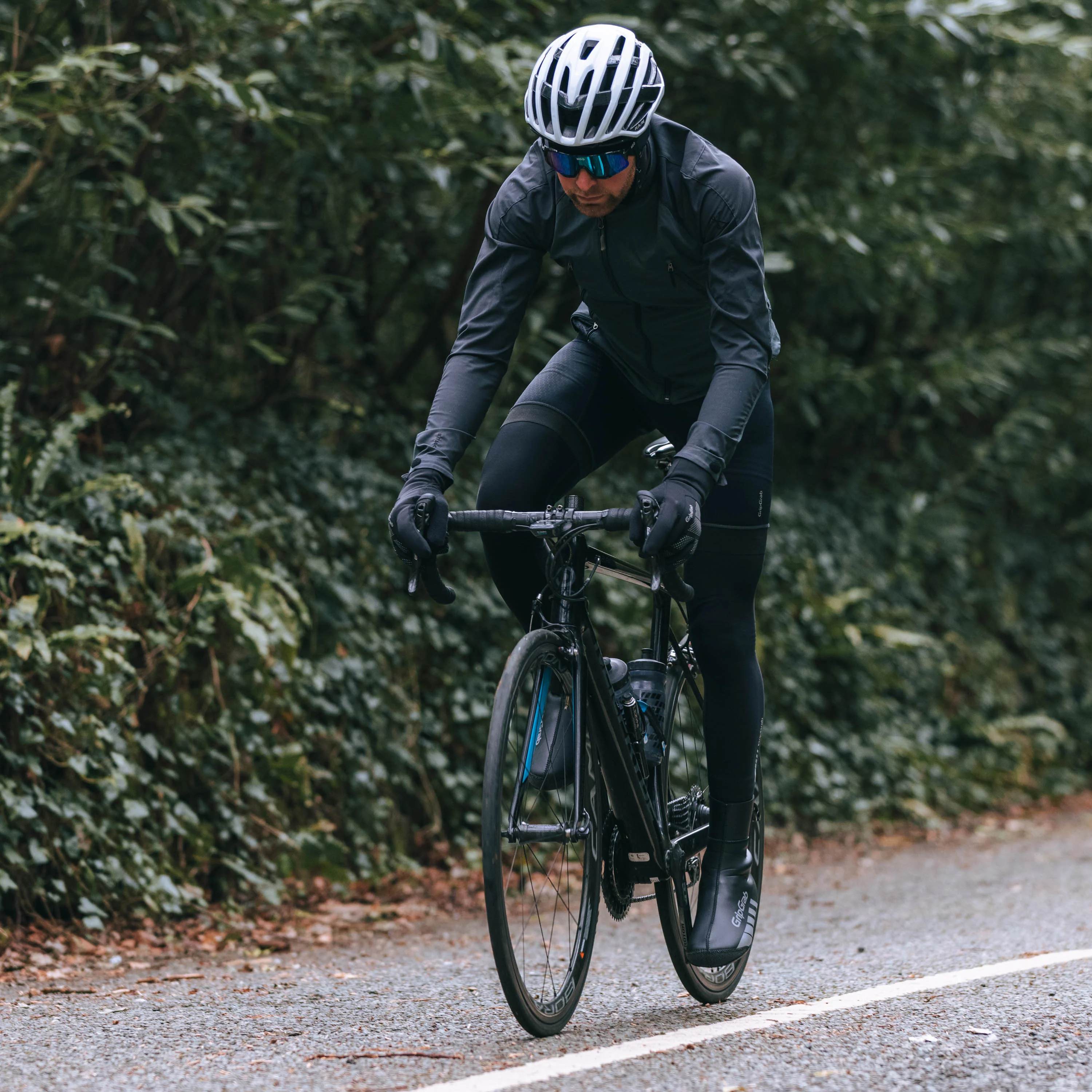 RaceThermo Waterproof Winter Road Shoe Covers - Image 9