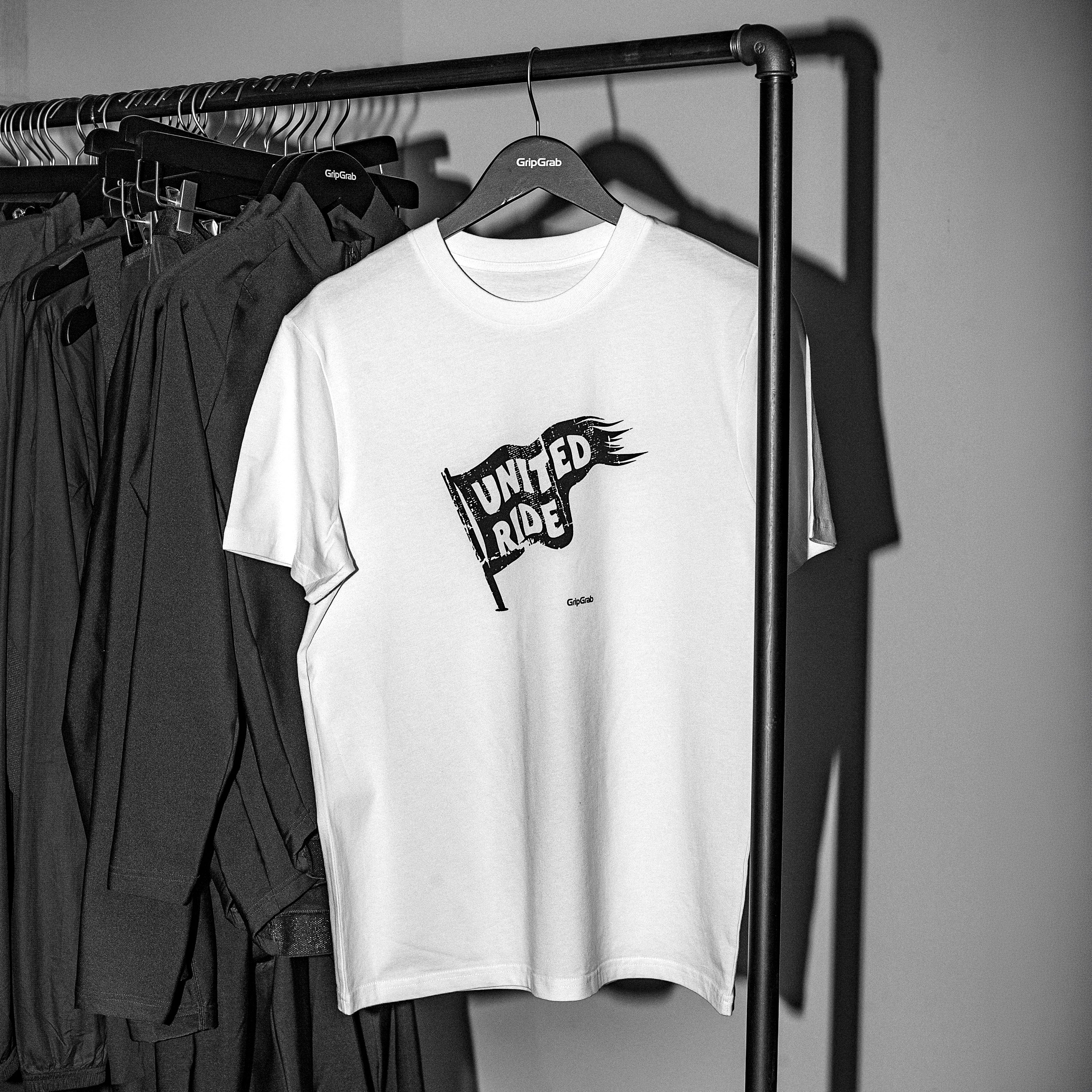 United Ride T-shirt - Image 6