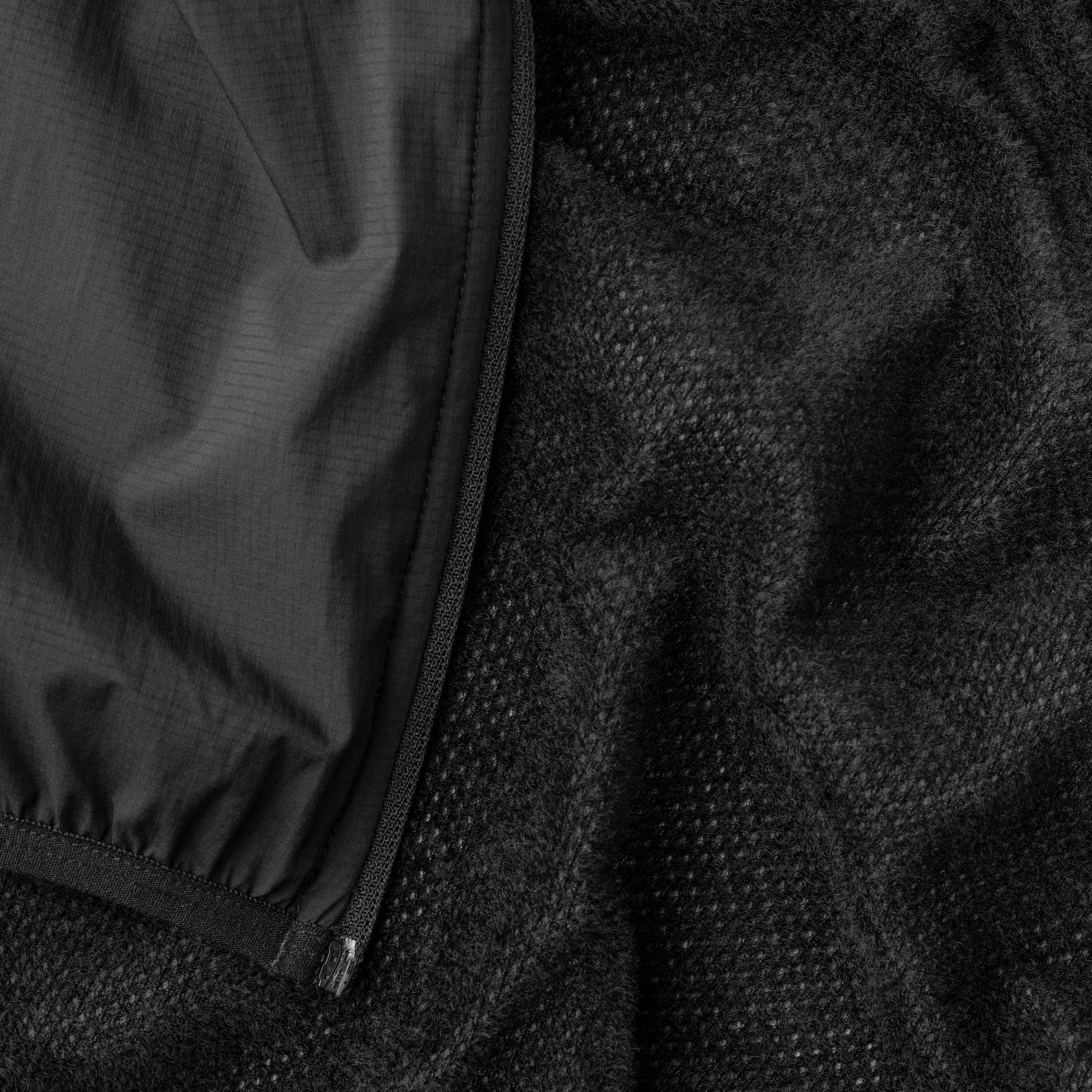 Women’s PACR Insulated Mid-Layer Vest - Image 6