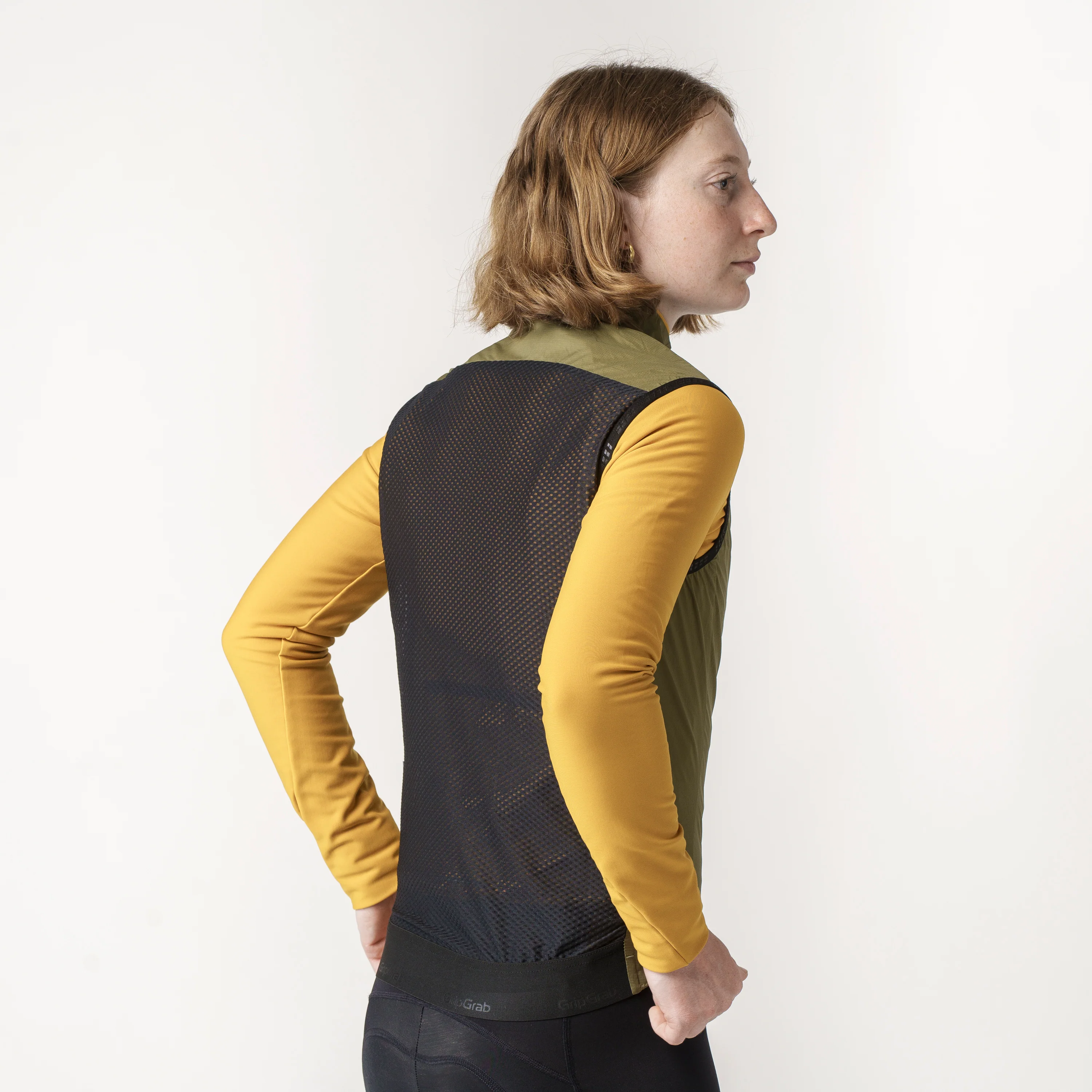 Women’s PACR Windproof Lightweight Vest - Image 10